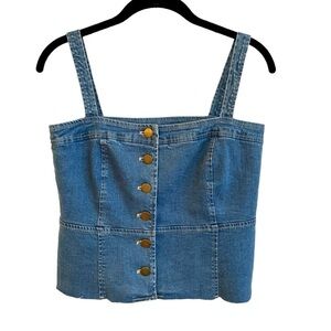 SKYLAR MADISON, MEDIUM WASH, STRETCHY DENIM, FRAYED BOTTOM SUMMER TOP. SIZE M